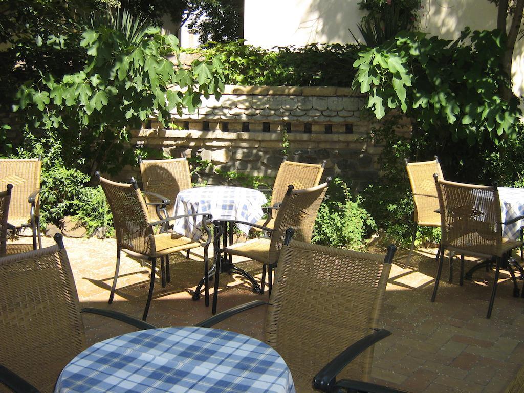 Gimi Vendeghaz Hotel Baja Exterior photo